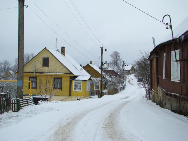 9. Nowogrdek  pamitajcy czasy A. Mickiewicza - fot. J. Gawowski.jpg